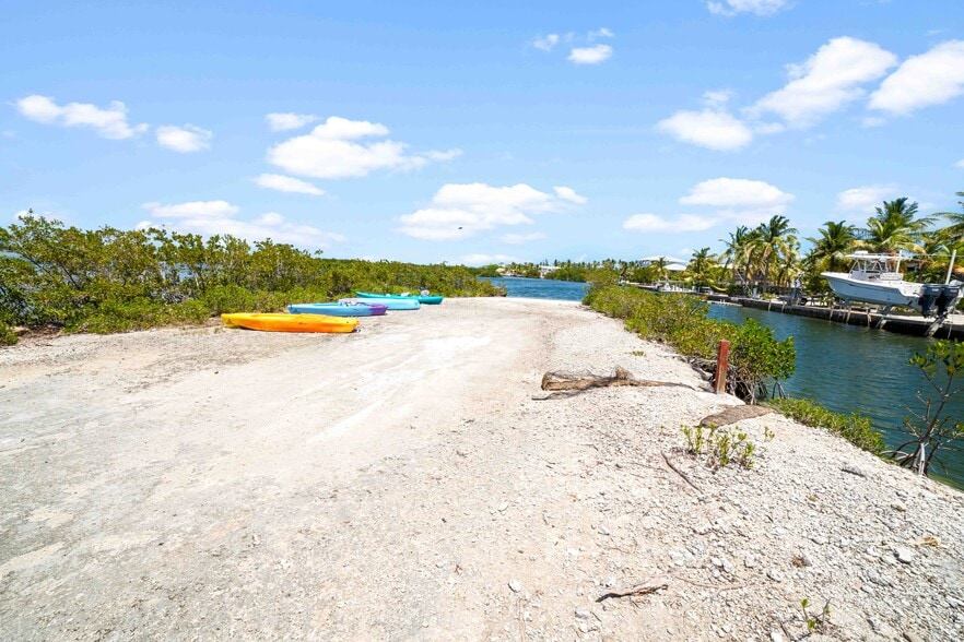 More Photos Of , Big Pine Key Unknown For Sale