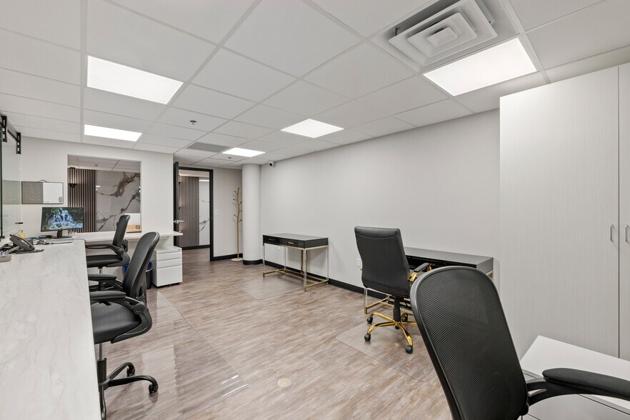 More Photos Of 234 E 1st St, Casper Healthcare For Lease