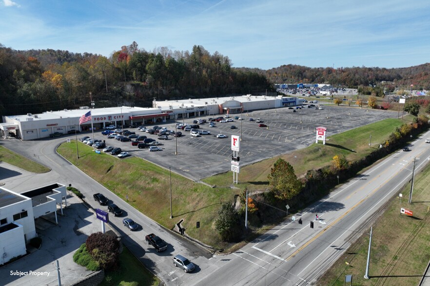 More Photos Of 344 N Mayo Trl, Paintsville Storefront For Sale