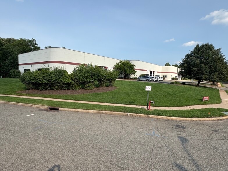 Primary Photo Of 1 Harvard Way, Hillsborough Flex For Lease