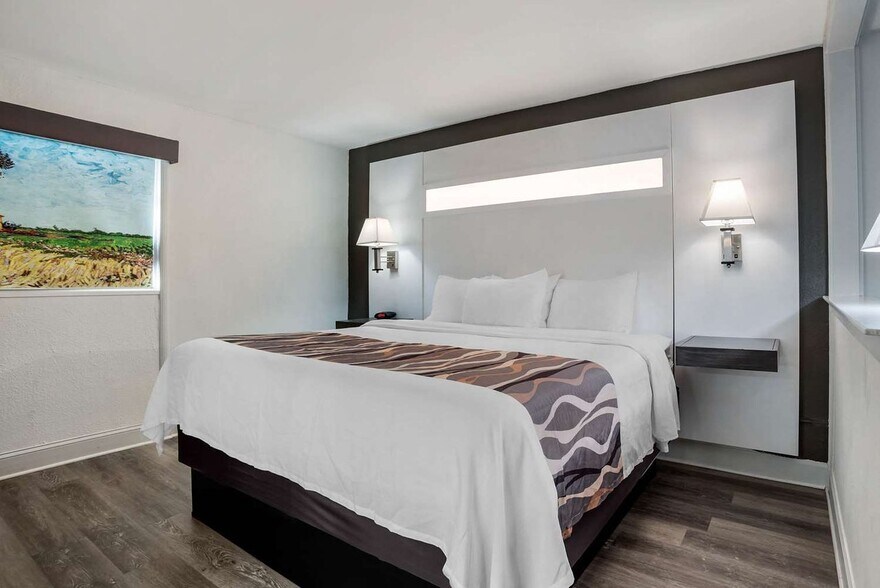 More Photos Of 5924 Monticello Dr, Montgomery Hotel For Sale