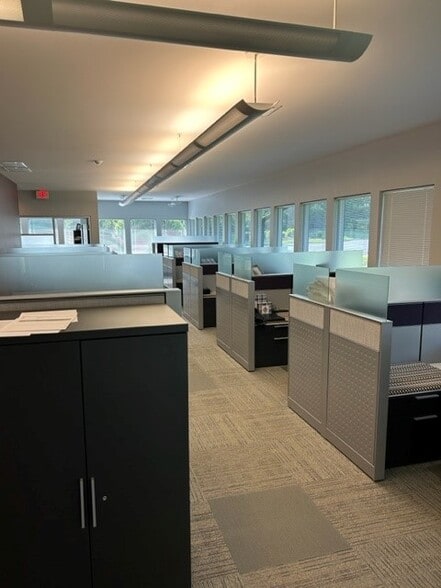 More Photos Of 5760 Nimtz Pky, South Bend Office For Sale