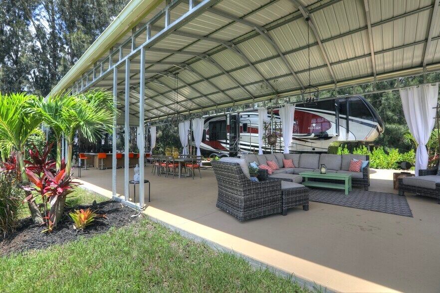 More Photos Of 7382 61st St, Vero Beach Land For Sale