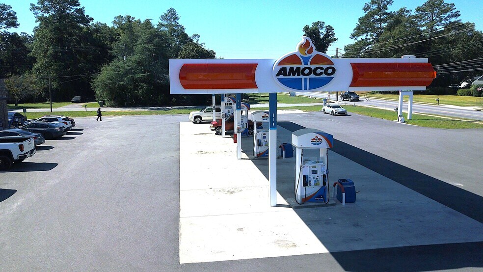 More Photos Of 341 S Main St, Bishopville Service Station For Sale