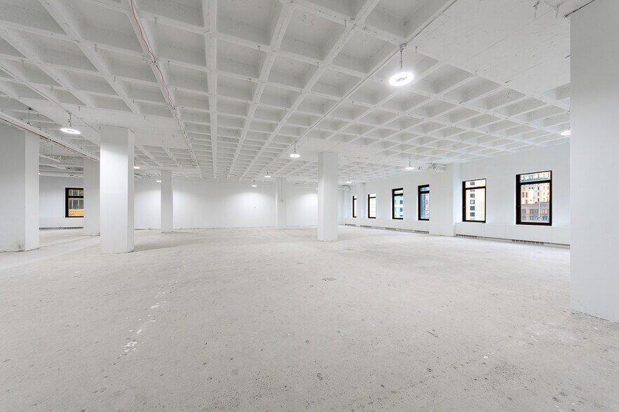 More Photos Of 40 Rector St, New York Office For Sale