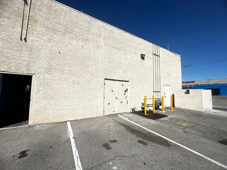 More Photos Of 5755 Spring Mountain Rd, Las Vegas Storefront Retail Office For Lease