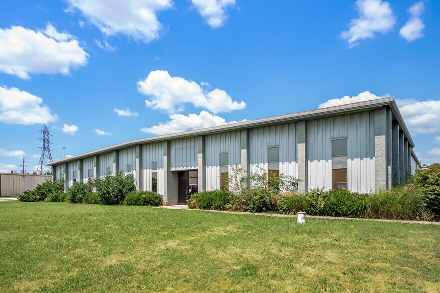 More Photos Of 4100 Perimeter Dr, Columbus Warehouse For Sale