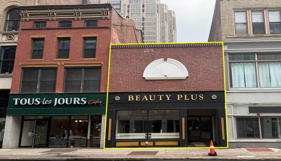 More Photos Of 827 Chapel St, New Haven Storefront For Lease