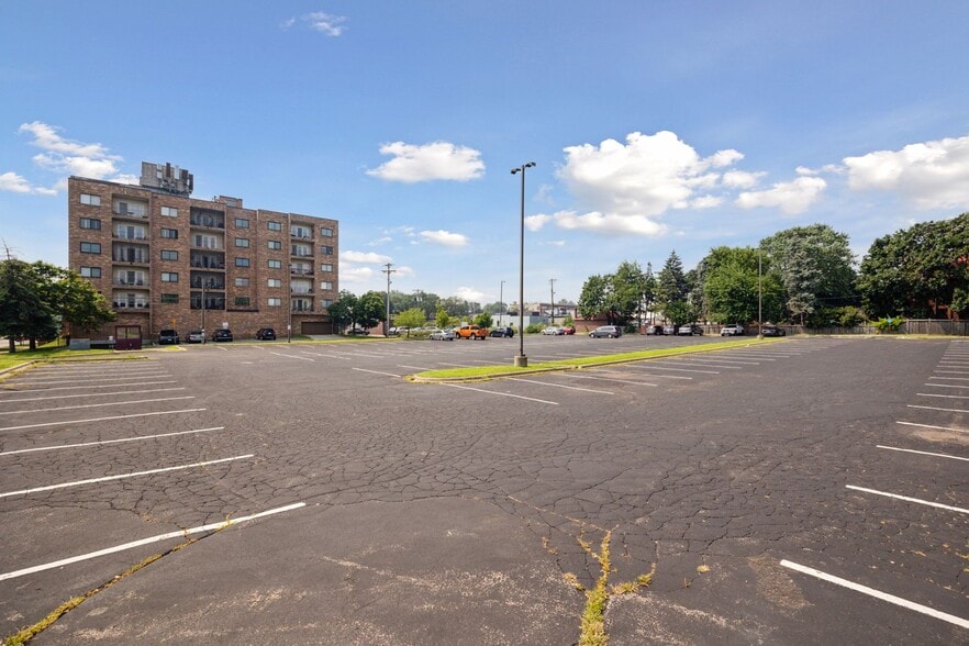 More Photos Of 750 Summit Ave, Saint Paul Land For Sale