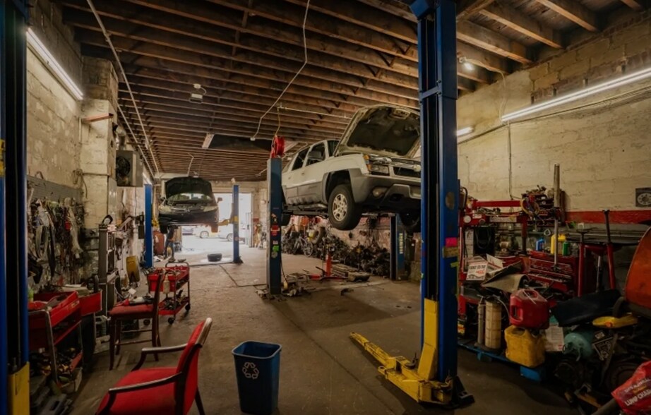 More Photos Of 195 Miller St, Newark General Retail For Sale