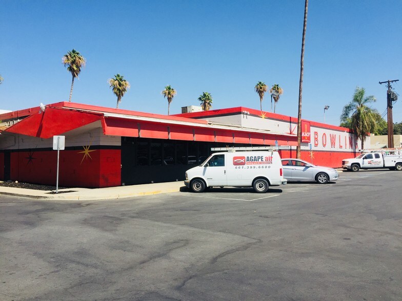 More Photos Of 1819 30th St, Bakersfield Bowling Alley For Sale