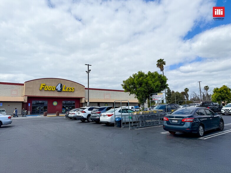 More Photos Of 16500-16530 Sherman Way, Van Nuys Unknown For Lease