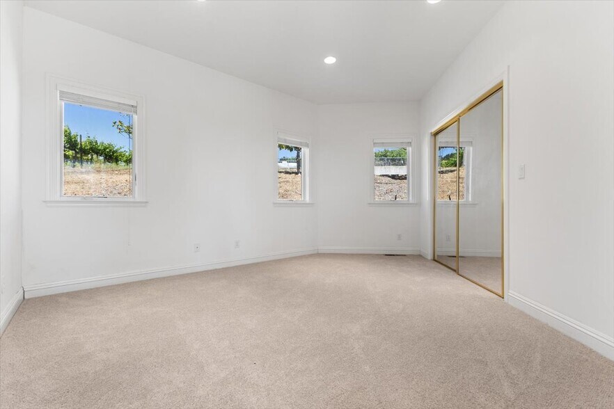 More Photos Of 4076-4080 Old Redwood Hwy, Santa Rosa Winery Vineyard For Sale