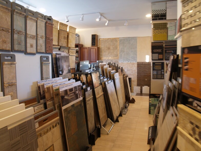 More Photos Of 960-964 Kinderkamack Rd, River Edge Storefront Retail Office For Lease