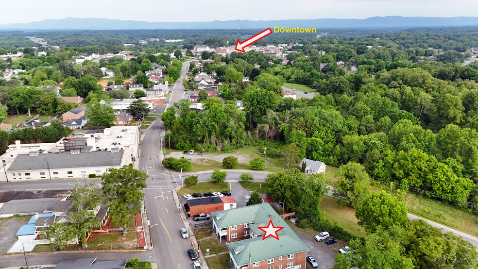 More Photos Of 1007 S Main St, Mount Airy Apartments For Sale
