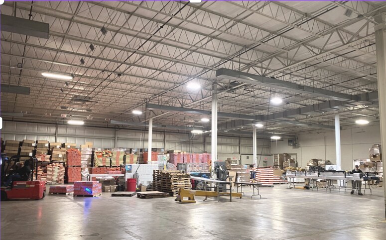 More Photos Of 2512 Quakertown Rd, Pennsburg Warehouse For Lease