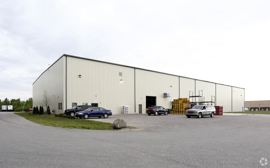 More Photos Of 4070 Spartan Dr, Oregon Warehouse For Lease