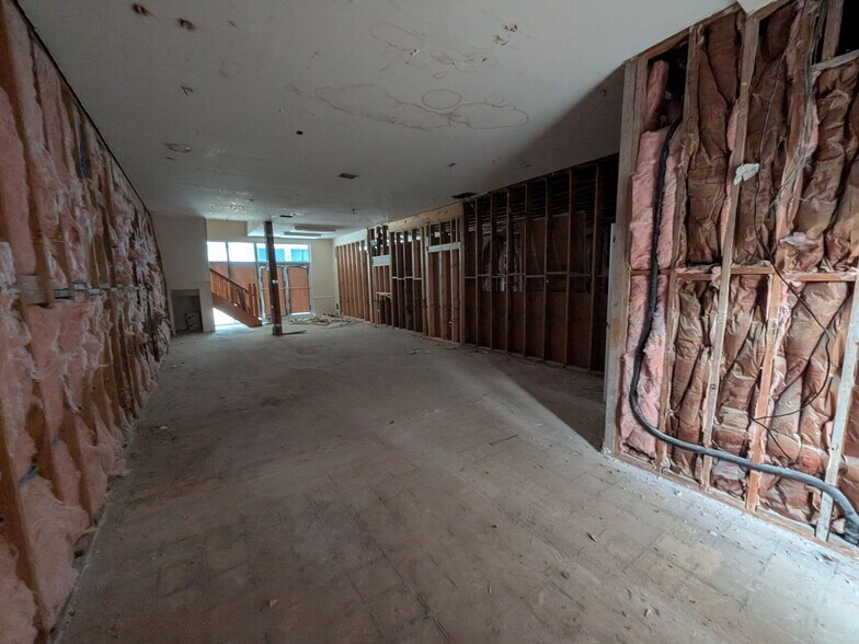 More Photos Of 10045 Overseas Hwy, Marathon Medical For Lease