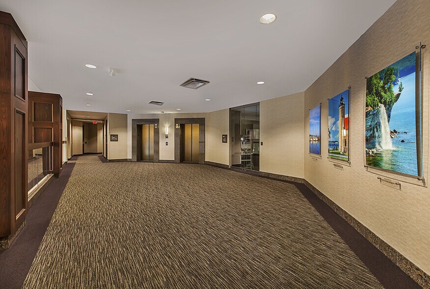 More Photos Of 39500 High Pointe Blvd, Novi Office For Lease