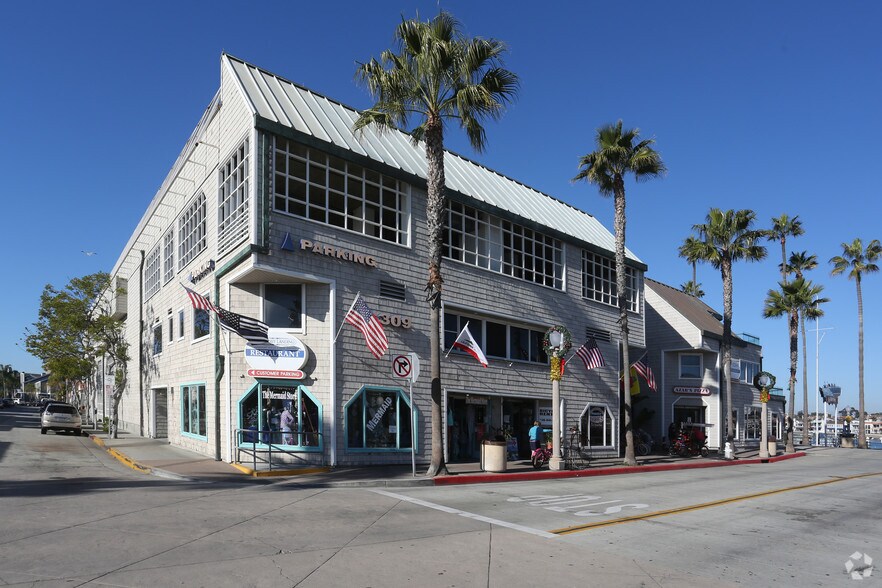 Primary Photo Of 309 Palm St, Newport Beach Storefront For Lease