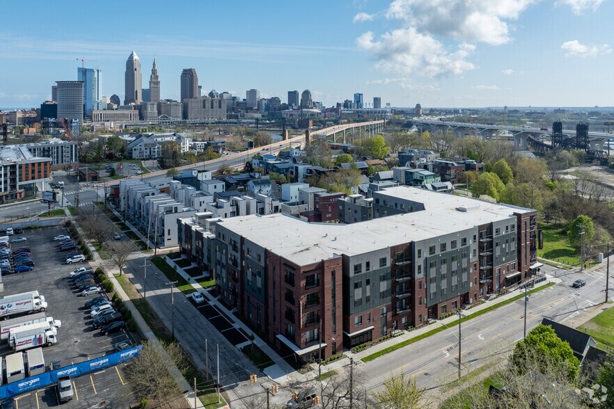 More Photos Of 1910 Abbey Ave, Cleveland Apartments For Lease