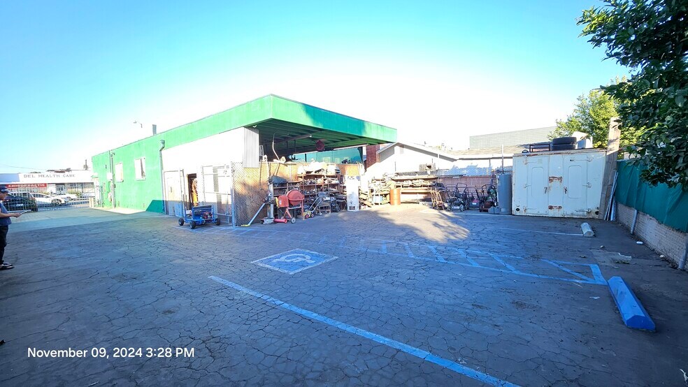 More Photos Of 9724 Alondra Blvd, Bellflower Auto Repair For Sale