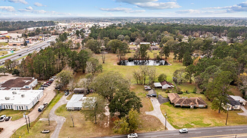 More Photos Of 1612 S Chestnut St, Lufkin Land For Sale