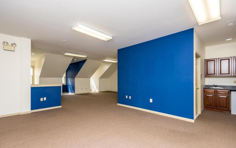 More Photos Of 3900 Mechanicsville Rd, Doylestown Loft Creative Space For Sale