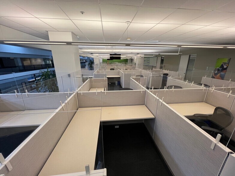 More Photos Of 1 Baxter Way, Westlake Village Office Residential For Lease