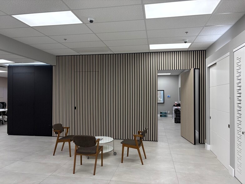 More Photos Of 2353 N Military Trl, West Palm Beach Freestanding For Lease