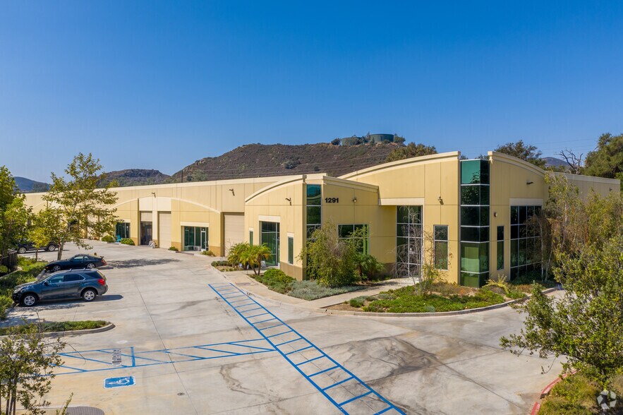 More Photos Of 1291 Pacific Oaks Pl, Escondido Warehouse For Lease