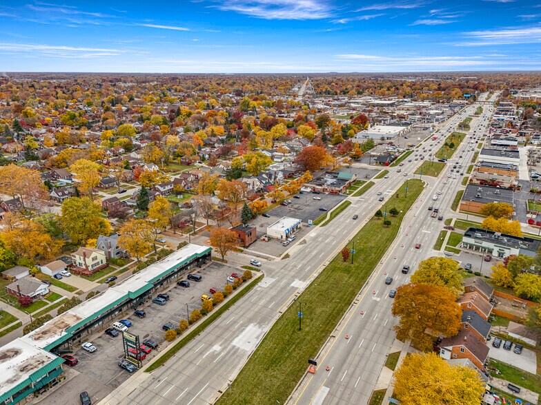 More Photos Of 6336 Fox Ave, Allen Park Office For Sale