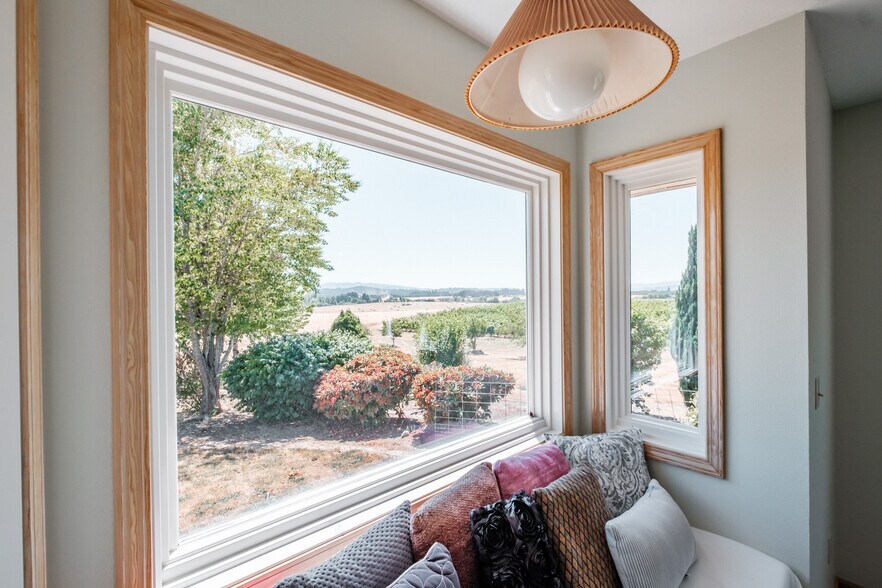 More Photos Of 10845 Brateng Rd, Monmouth Winery Vineyard For Sale