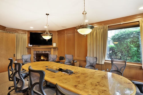 More Photos Of 952 Holmdel Rd, Holmdel Office For Lease