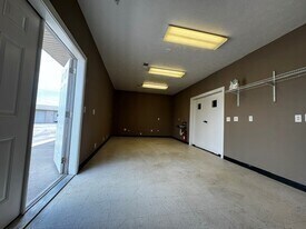 More Photos Of 835 S 9th Ave, Haubstadt Office For Sale
