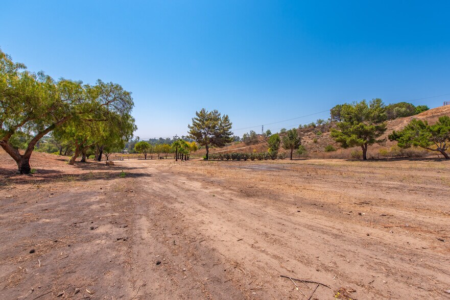 More Photos Of 8450 Waters Rd, Moorpark Land For Sale