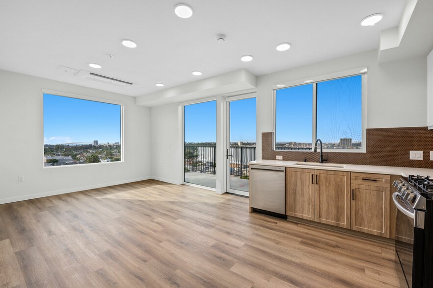 More Photos Of 3943 Oregon St, San Diego Apartments For Sale