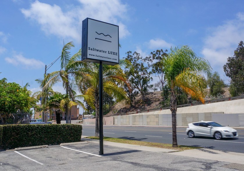 More Photos Of 3730-3732 E Pacific Coast Hwy, Long Beach Office For Sale