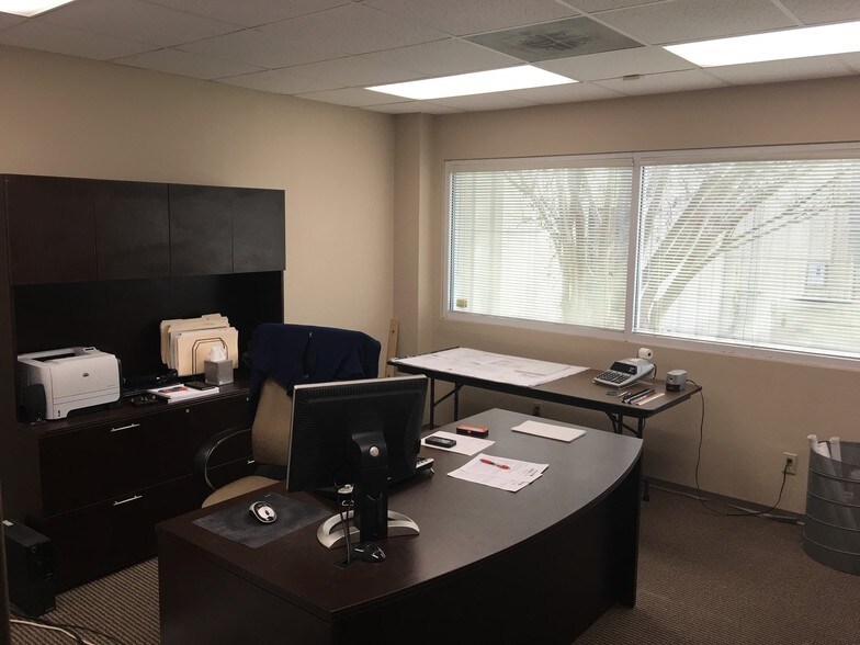 More Photos Of 1200 Big Orange Rd, Cordova Light Manufacturing For Lease