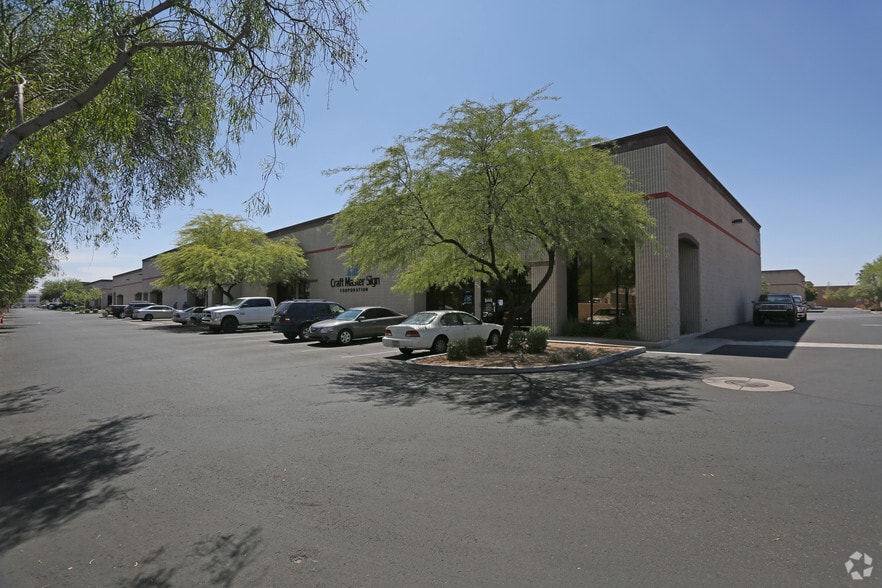 More Photos Of 1725 W Williams Dr, Phoenix Unknown For Lease