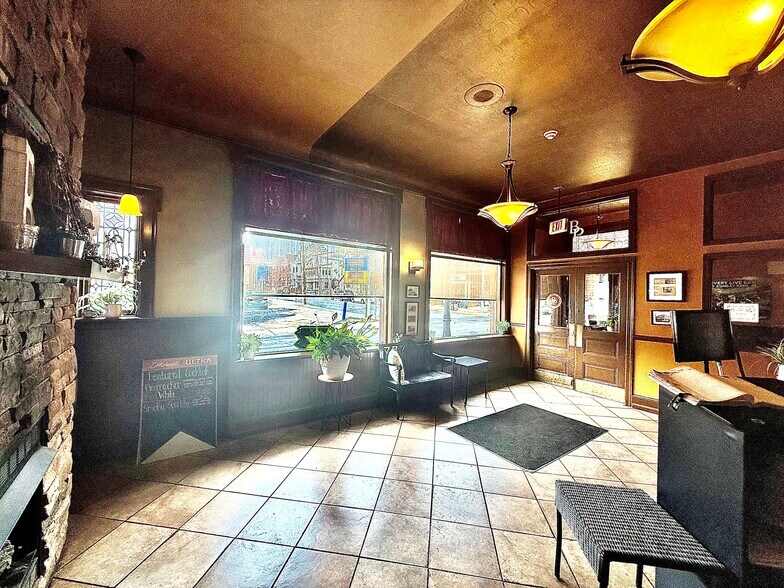 More Photos Of 62 Broadway, Bangor Hotel For Sale