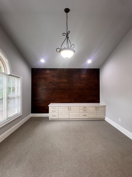 More Photos Of 11795 Northfall Ln, Alpharetta Business Park For Sale