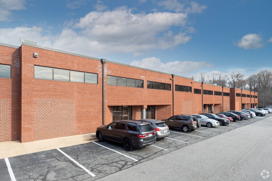 More Photos Of 7000 Newington Rd, Lorton Unknown For Lease