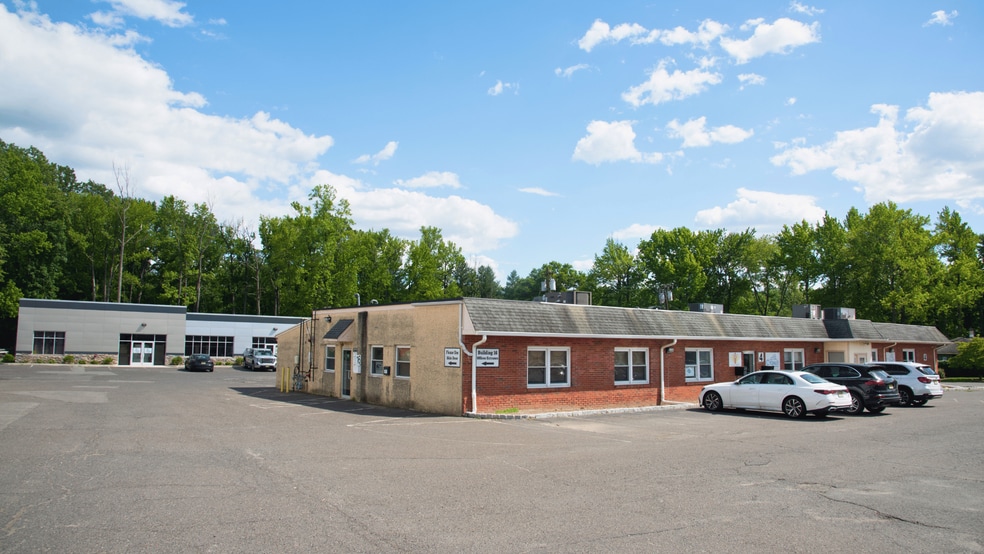 More Photos Of 3490 US Highway 1, Princeton Office For Lease