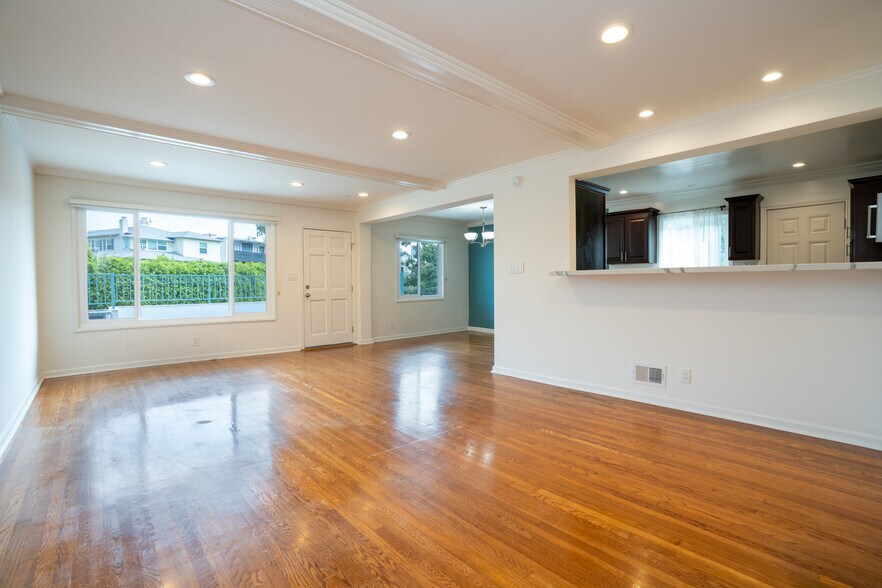 More Photos Of 1301 S Beverly Glen Blvd, Los Angeles Apartments For Sale