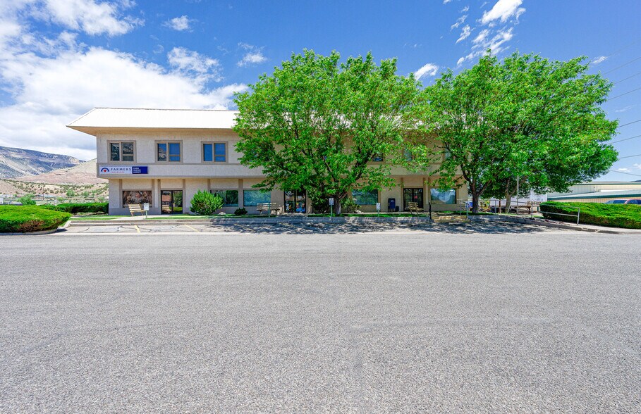 Primary Photo Of 120 N Railroad Ave, Parachute Office For Sale
