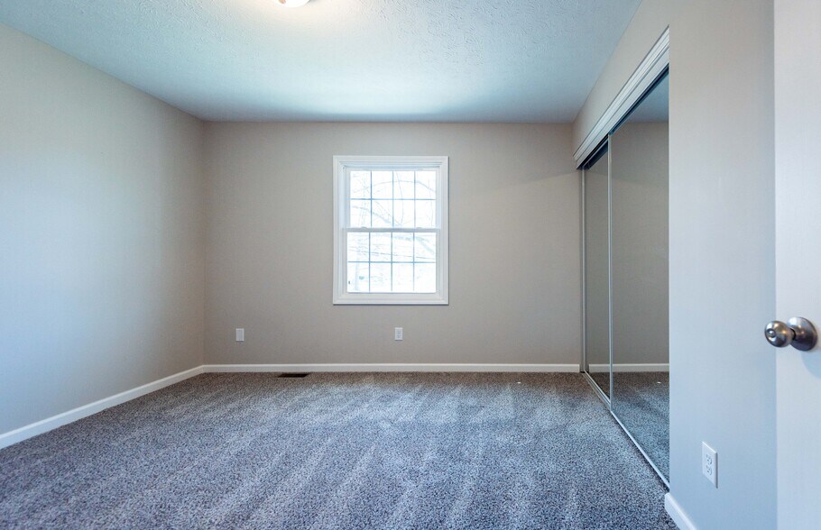 More Photos Of 839 34th St NW, Canton Apartments For Sale