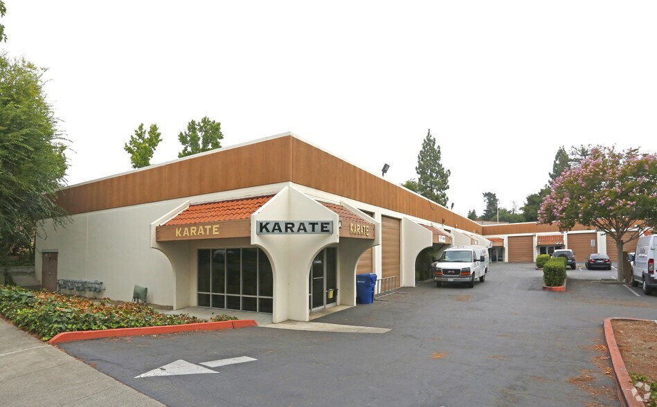 More Photos Of 805 University Ave, Los Gatos Warehouse For Lease
