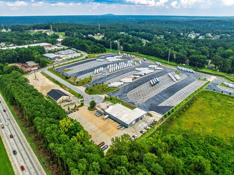 More Photos Of 1679 Koppers Ct, Conley Truck Terminal For Lease