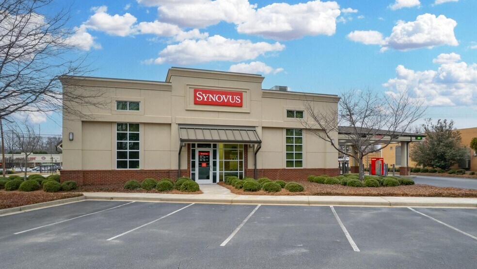 Primary Photo Of 2800 Wade Hampton Blvd, Taylors Bank For Sale